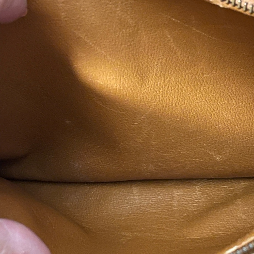 MCM cognac clutch travel bag - Picture 5 of 14